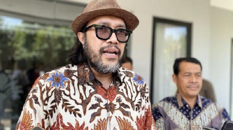 ono-tegaskan-dprd-jabar-terus-monitoring-dugaan-manipulasi-data-peserta-didik-A7AKB8U1hT
