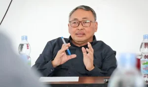 Ketua-Komisi-V-DPRD-Provinsi-Jawa-Barat-Yomanius-Untung-saat-kunjungan